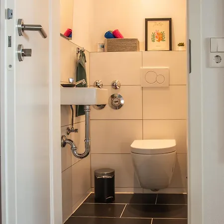 Das Raum-Wunder Mit Kueche Und Smart-Tv Karlsruhe Esterno foto