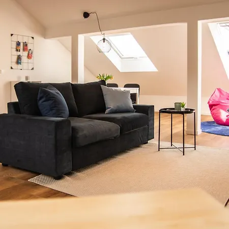 Das Raum-Wunder Mit Kueche Und Smart-Tv Karlsruhe Esterno foto