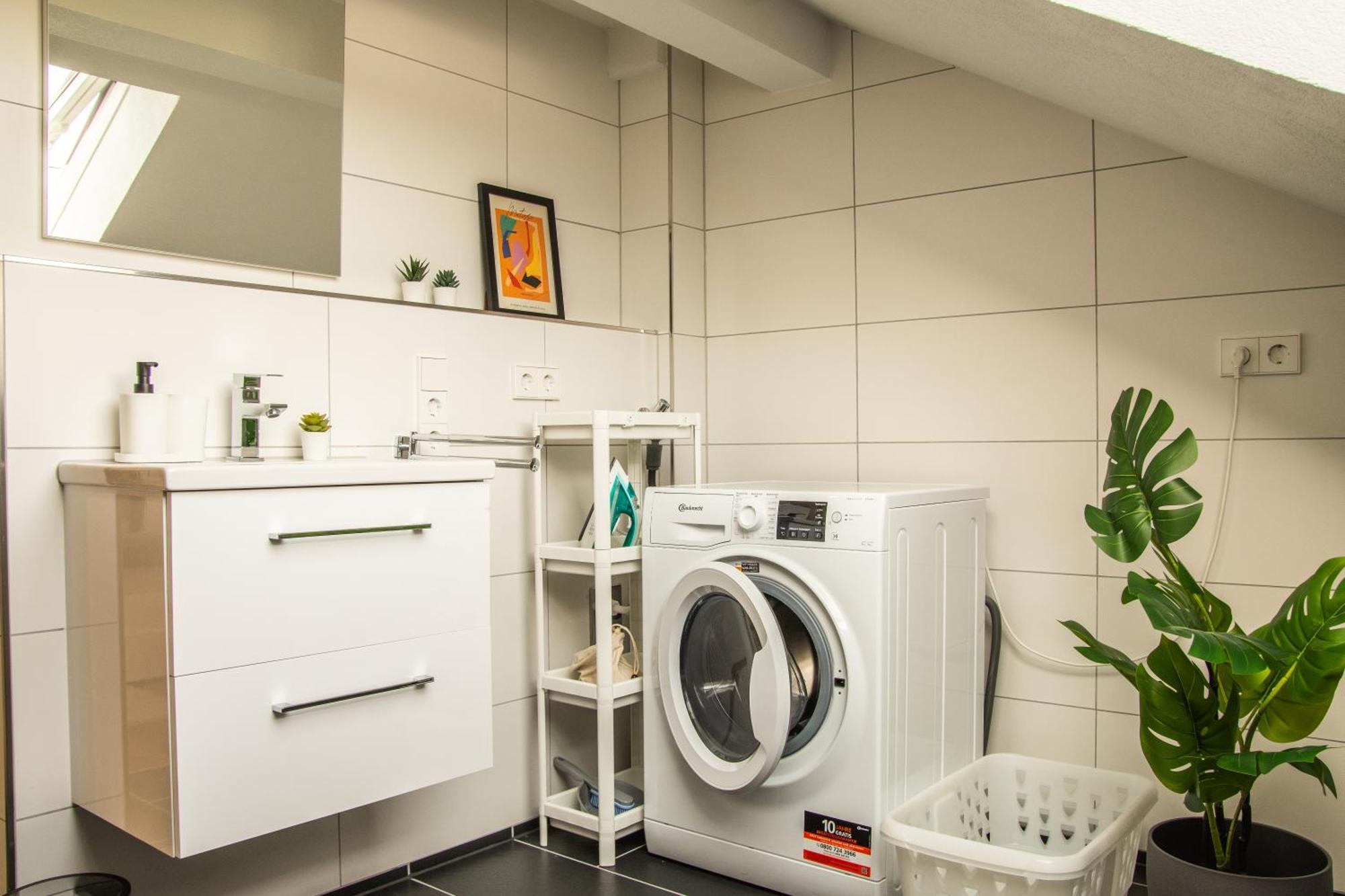 Raum-wunder Mit Kueche Und Smart-tv Apartment *